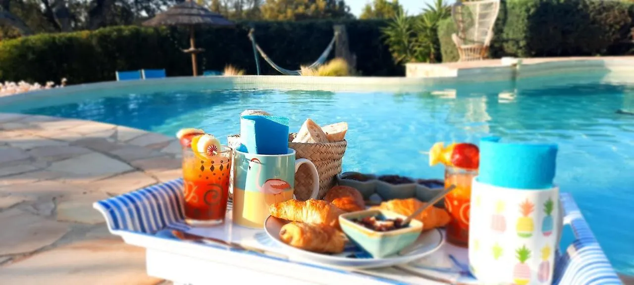Villa Des Delices Grimaud Bed & Breakfast