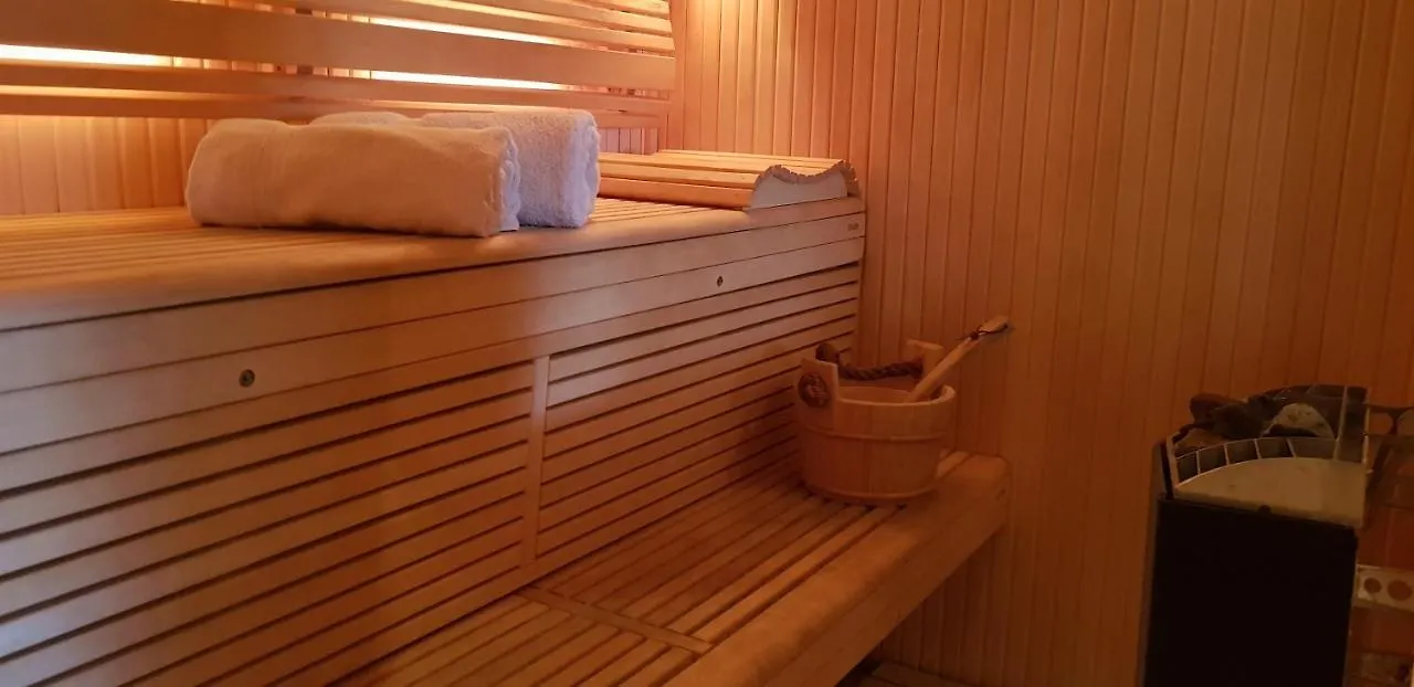 Villa Des Delices Grimaud Bed & Breakfast